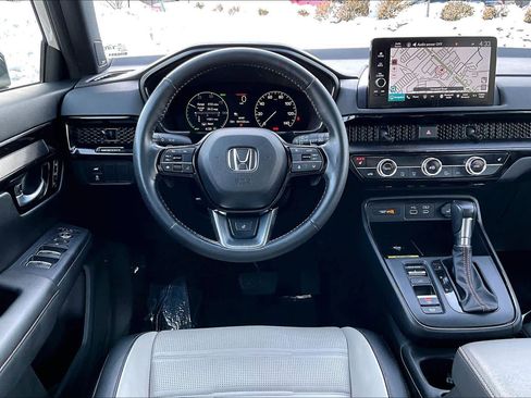 Used 2023 Honda CR-V Sport Touring image 6