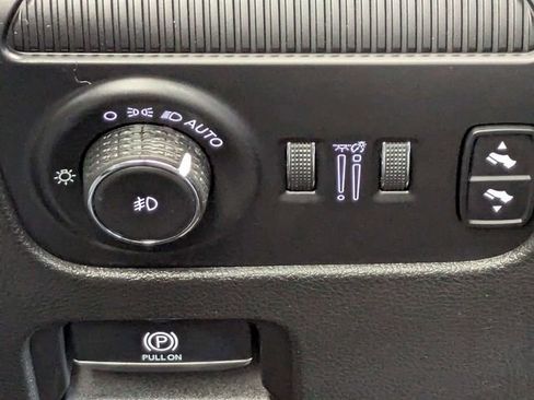 Used 2023 Jeep Wagoneer Series II image 27