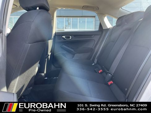 Used 2023 Honda Civic EX image 10