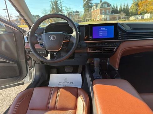 Used 2025 Toyota Camry LE image 16