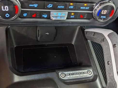 Certified 2023 Ford Bronco Outer Banks w/ Sasquatch Package AWD/4WD image 29