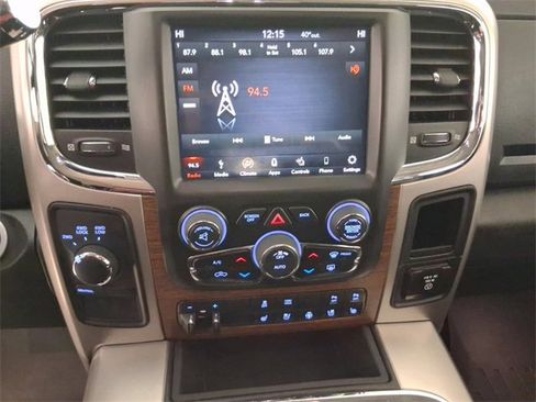 Used 2018 RAM 2500 Laramie image 21