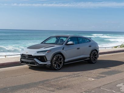Used 2024 Lamborghini Urus Performante