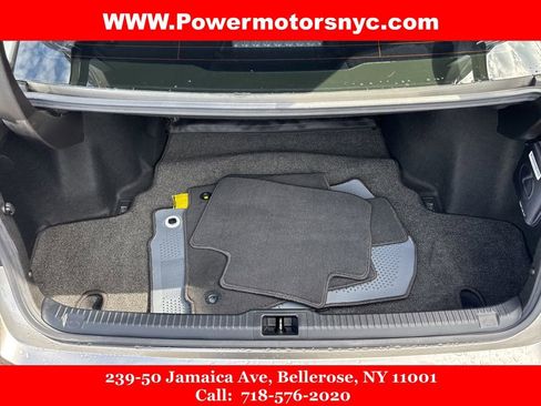 Used 2022 Lexus IS 350 F Sport image 22