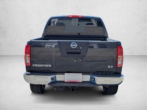 Used 2012 Nissan Frontier SV w/ SV Premium Utility Pkg image 7