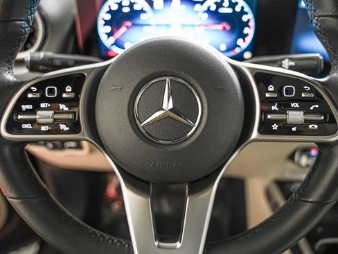 Certified 2023 Mercedes-Benz GLB 250 image 16