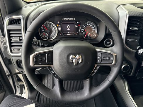 Used 2025 RAM 1500 Big Horn AWD/4WD image 18