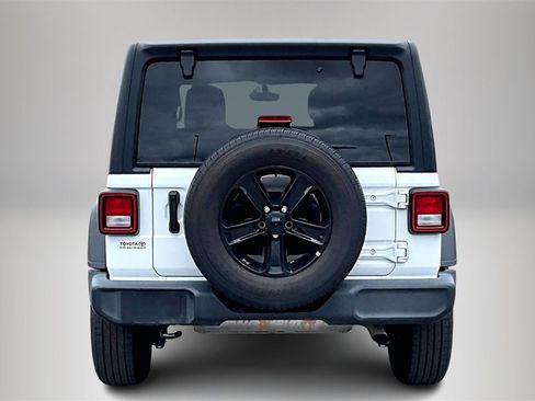 Used 2021 Jeep Wrangler Unlimited Sport image 6