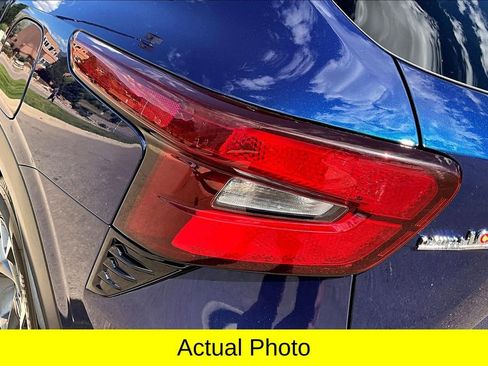 Used 2024 Chevrolet Trax LT w/ Driver Confidence Package image 33