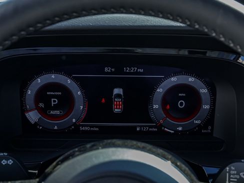 Used 2025 Nissan Pathfinder Platinum w/ Cargo Package image 29