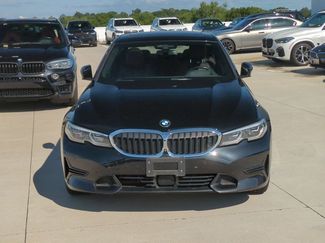 Used 2019 BMW 330i xDrive Sedan w/ Premium Package AWD/4WD video 2