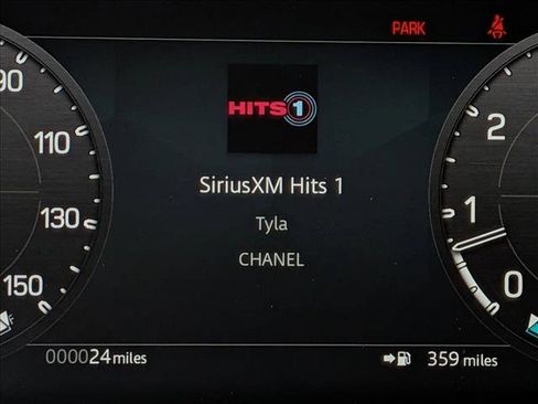 New 2026 Land Rover Defender 110 X-Dynamic SE image 10