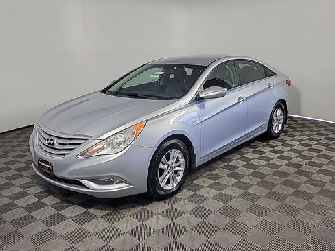 Used 2013 Hyundai Sonata GLS w/ Popular Equipment Pkg FWD image 10