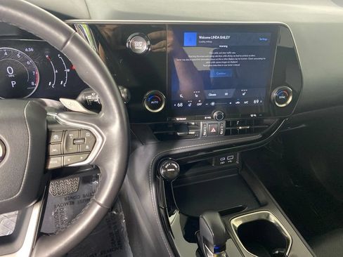 Used 2024 Lexus NX 250 FWD w/ Cold Area Package image 16