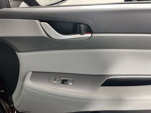 Used 2024 Hyundai Palisade SEL w/ Premium Package image 9