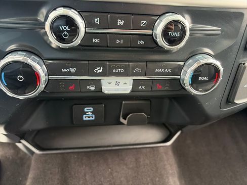 Used 2022 Ford F150 XLT w/ Equipment Group 302A High AWD/4WD image 23
