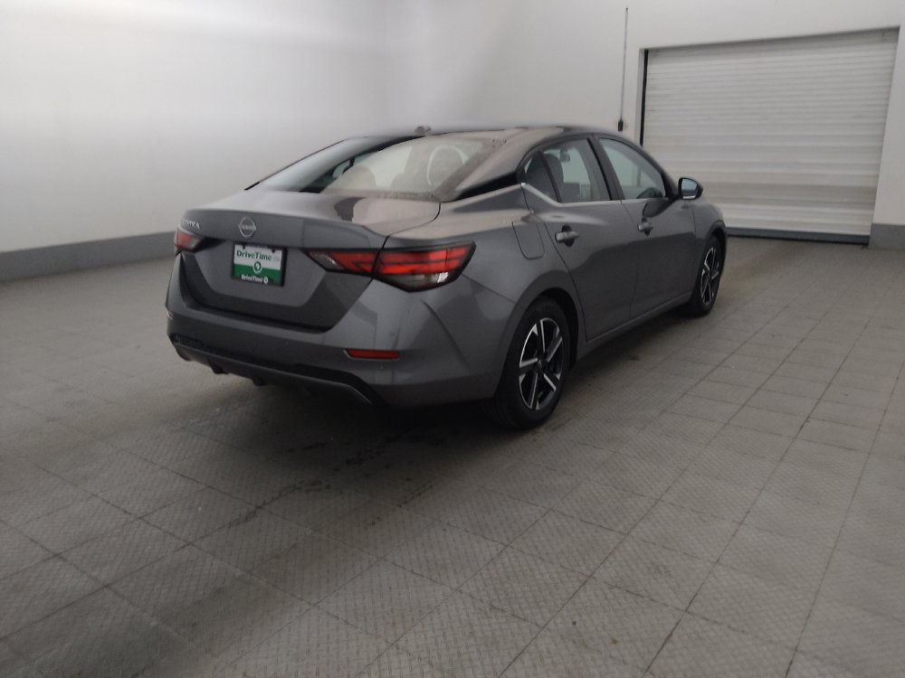 Used 2025 Nissan Sentra SV FWD image 9