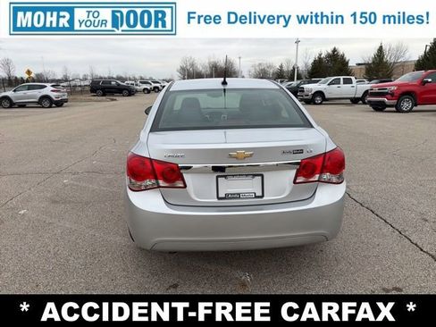 Used 2014 Chevrolet Cruze LT image 4