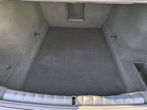 Used 2023 BMW 740i image 6