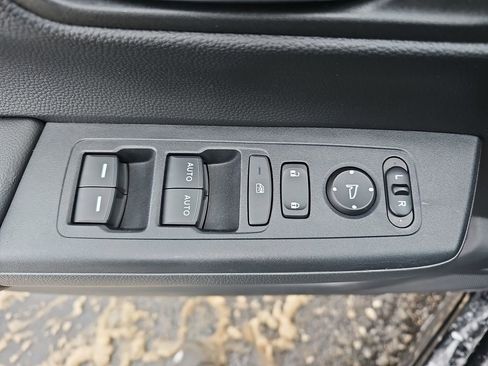 Used 2023 Honda CR-V EX image 25