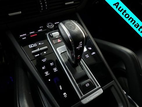 Used 2020 Porsche Cayenne Turbo image 24