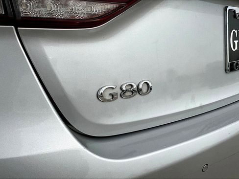 Used 2017 Genesis G80 3.8 w/ Option Group 03 image 40