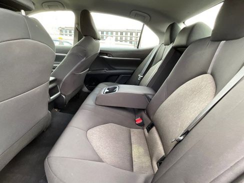 Used 2024 Toyota Camry LE image 28