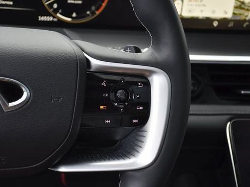 Used 2025 INFINITI QX80 Pure RWD image 9