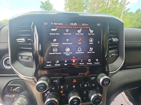 Used 2019 RAM 1500 Laramie w/ Sport Appearance Package AWD/4WD image 13