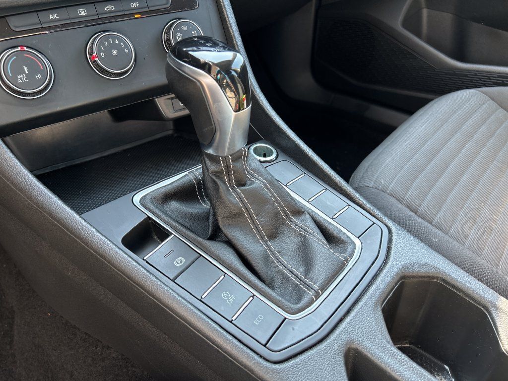 Used 2024 Volkswagen Jetta S FWD image 19