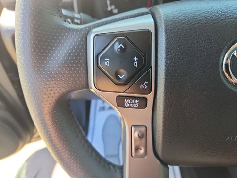 Used 2022 Toyota 4Runner SR5 Premium w/ Moonroof Package image 28