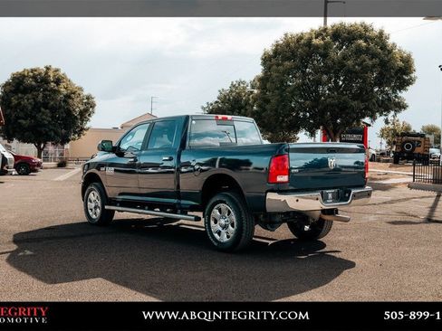Used 2018 RAM 2500 SLT AWD/4WD image 5
