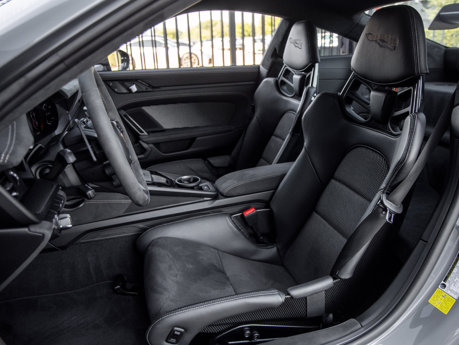 Certified 2025 Porsche 911 GT3 RS RWD image 5