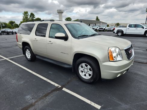 Used 2013 GMC Yukon XL SLT AWD/4WD image 9
