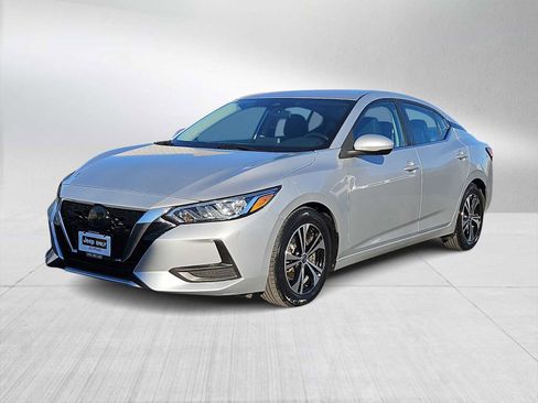 Used 2022 Nissan Sentra SV image 4
