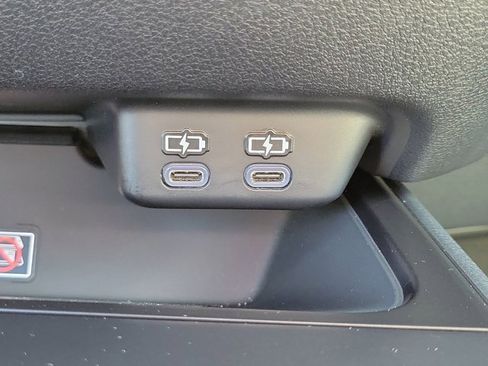 Used 2023 Lexus UX 250h FWD w/ Premium Package image 28