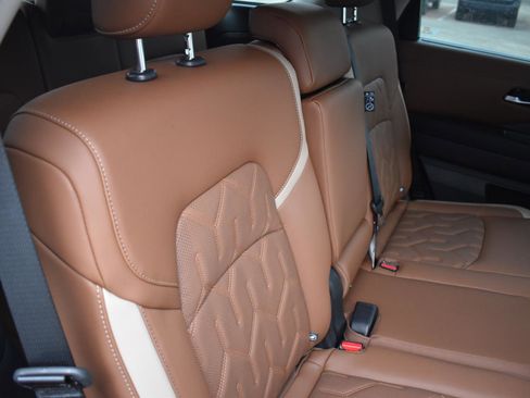 New 2026 Nissan Pathfinder Platinum image 68