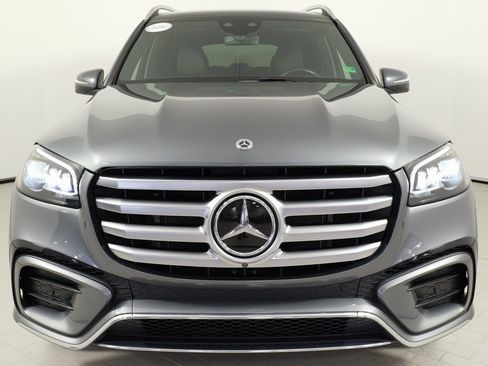 Used 2024 Mercedes-Benz GLS 450 4MATIC w/ AMG Line Exterior image 5