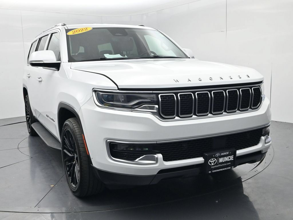 Used 2022 Jeep Wagoneer Series I AWD/4WD image 2