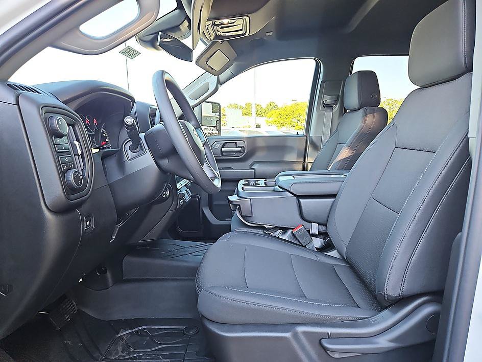 New 2026 Chevrolet Silverado 2500 Custom AWD/4WD image 9