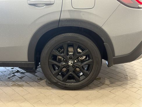 Used 2024 Honda HR-V Sport image 35