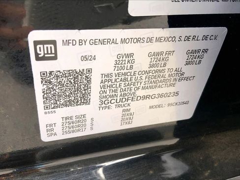 Used 2024 Chevrolet Silverado 1500 LT Trail Boss w/ Convenience Package II image 37