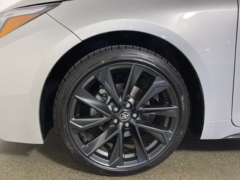 Certified 2024 Toyota Corolla SE FWD image 11