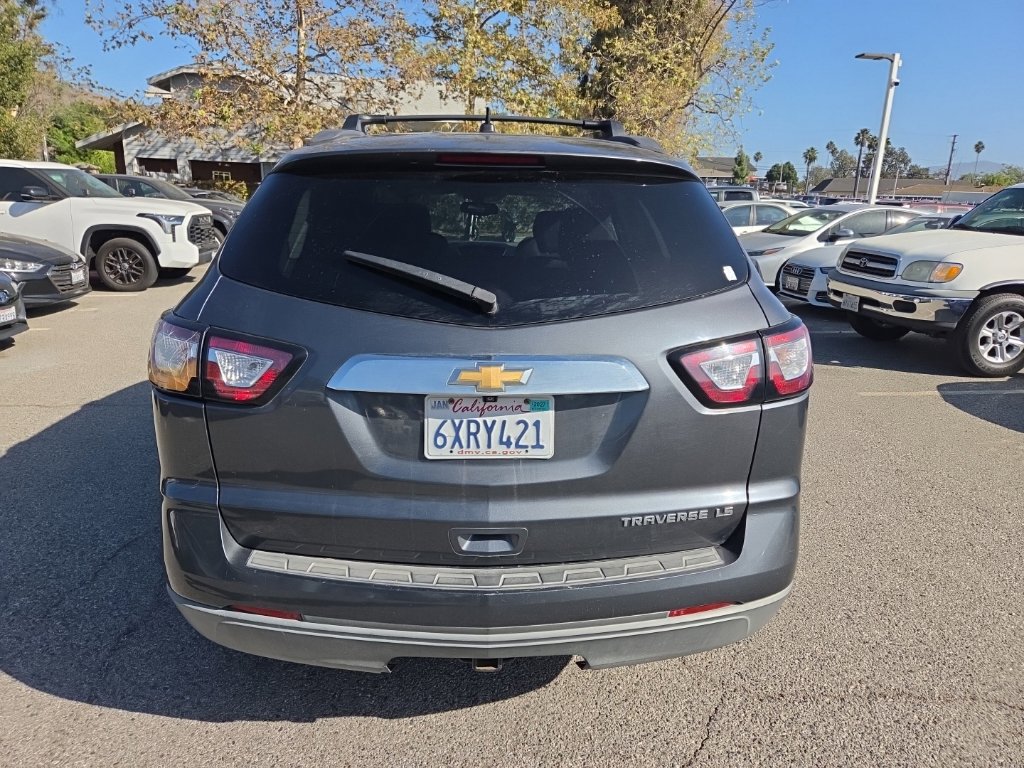 Used 2013 Chevrolet Traverse LS FWD image 4