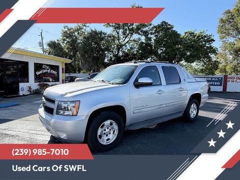 Used 2013 Chevrolet Avalanche LS image 1