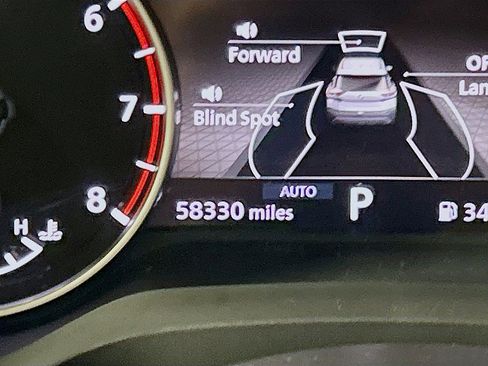 Used 2023 Nissan Rogue SV image 13