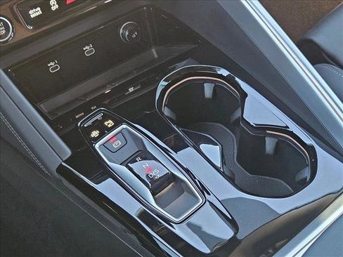 Used 2025 Audi Q5 Premium Plus image 12