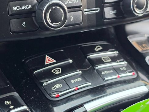 Used 2016 Porsche Cayenne S AWD/4WD image 27