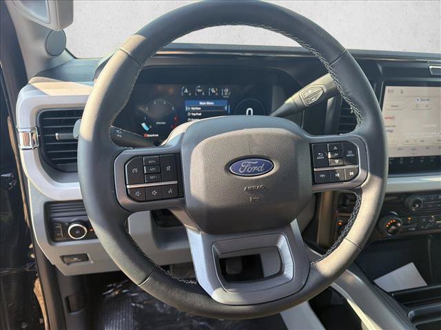 New 2027 Ford F250 XLT w/ XLT Premium Package AWD/4WD image 17