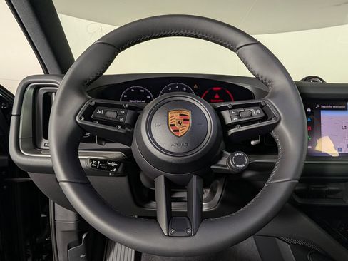 New 2026 Porsche Cayenne AWD/4WD image 38